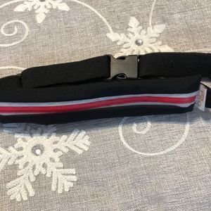 New GNC pro access Fanny pack. Black with red & white trim